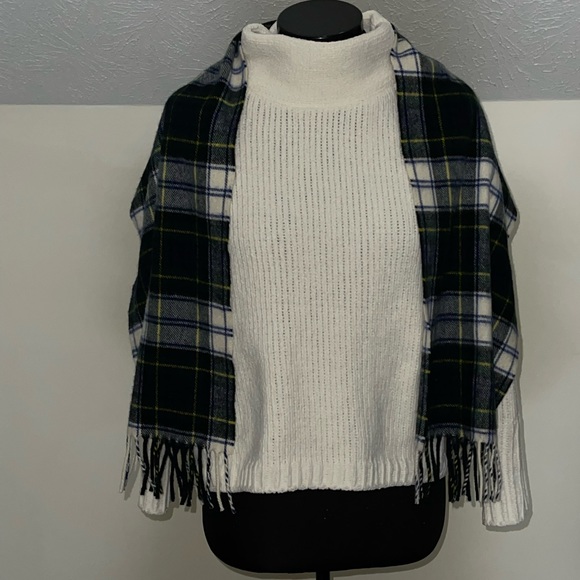 Women’s Philosophy winter white sweater loose turtleneck - Picture 6 of 11